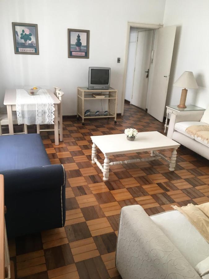 Apto Na Enseada- 3 Quadras Da Praia Da Enseada Lägenhet Guarujá Exteriör bild